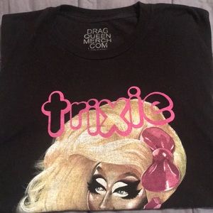 TRIXIE TEE